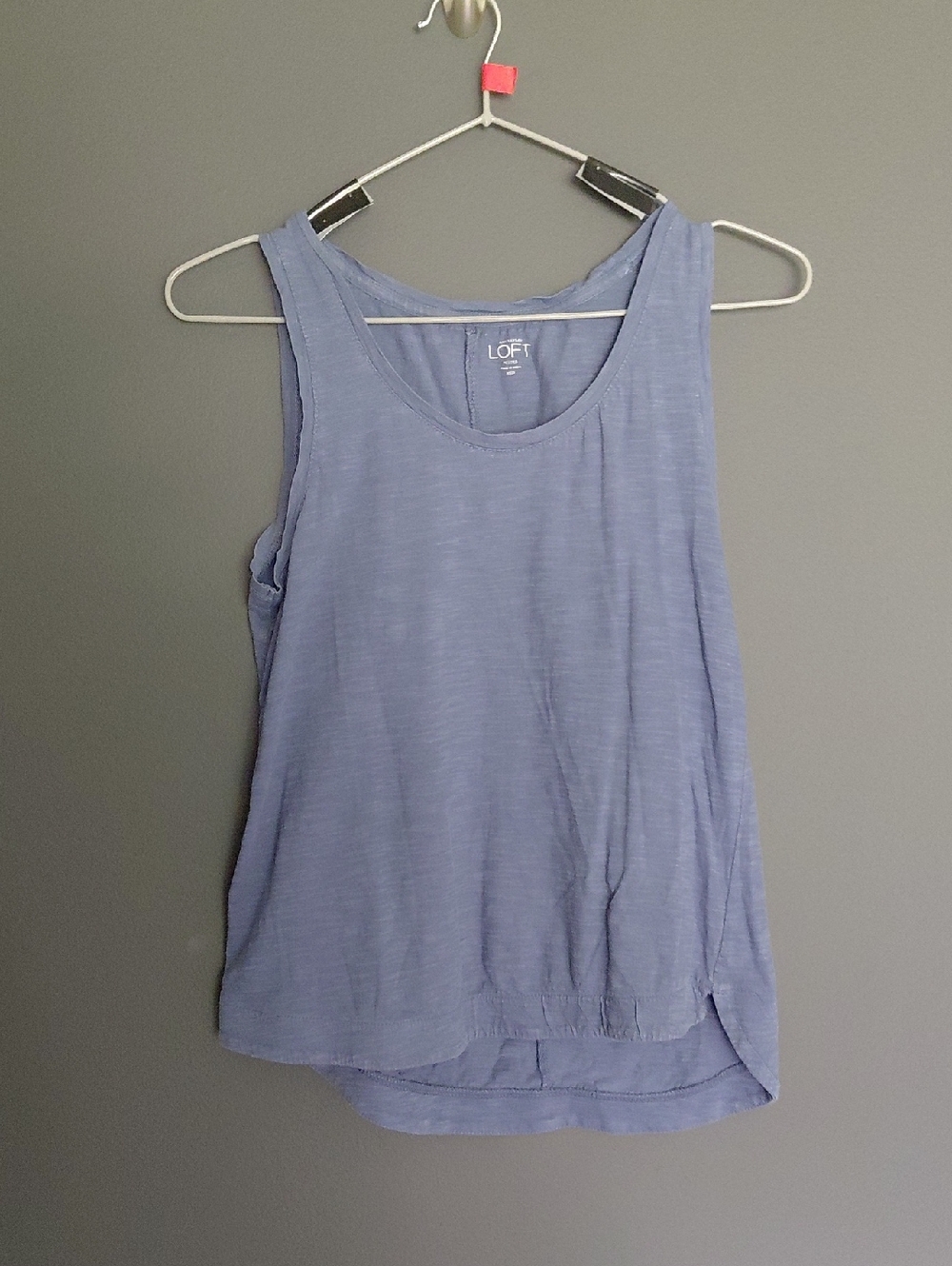LOFT Women’s Slate Blue Sleeveless Scoop Neck Tank